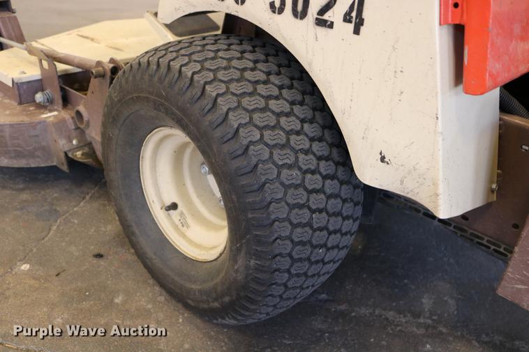 image for item DW9839 2004 Grasshopper 618 ZTR lawn mower