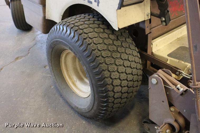 image for item DW9839 2004 Grasshopper 618 ZTR lawn mower