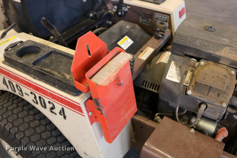 image for item DW9839 2004 Grasshopper 618 ZTR lawn mower