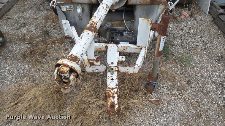 image for item EB9283 1993 M&W P4450 tractor PTO dynamometer