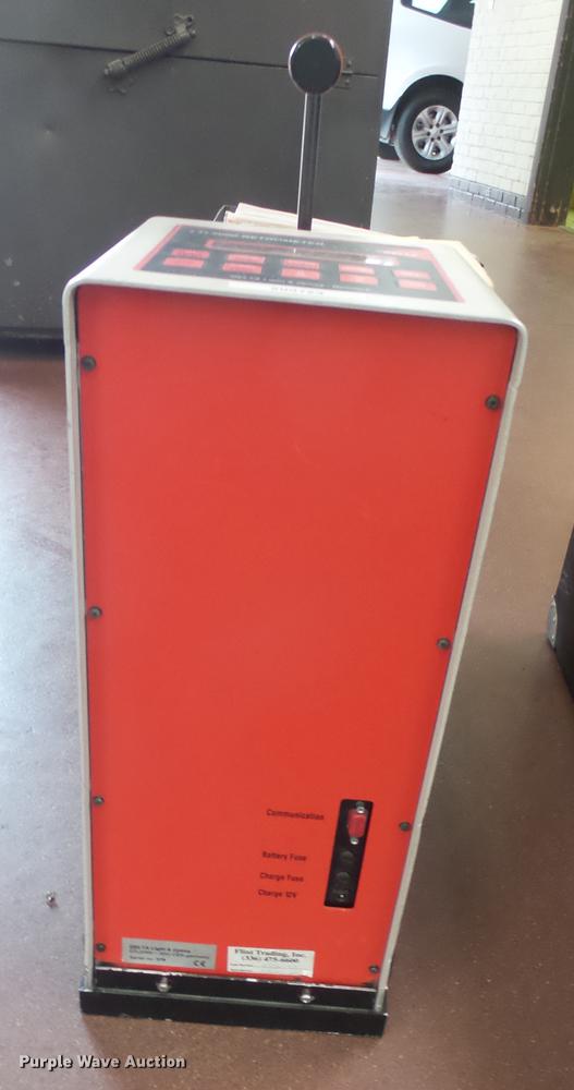 image for item EB9286 1999 Delta LTL2000 retroreflectormeter