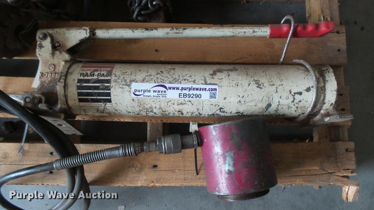Ram-Pac 17 ton hydraulic puller in Hutchinson, KS | Item EB9290 sold ...