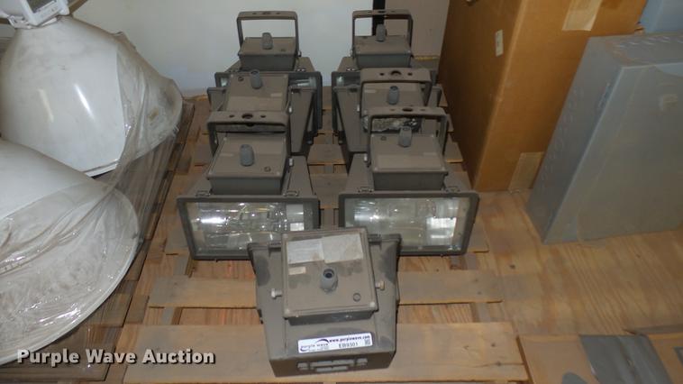 image for item EB9301 (7) outdoor security lights