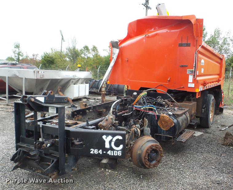 image for item K6381 2007 International 7400 dump truck