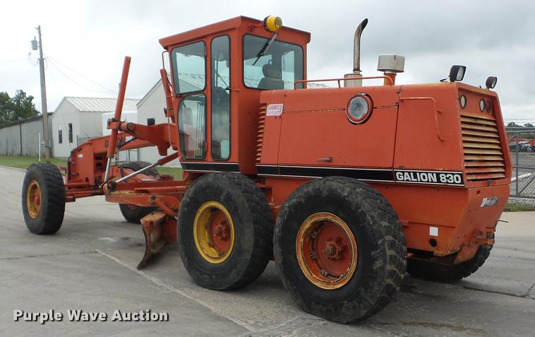 image for item K6382 1997 Galion 830B motor grader