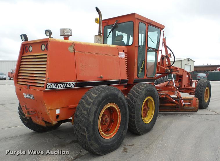 image for item K6382 1997 Galion 830B motor grader