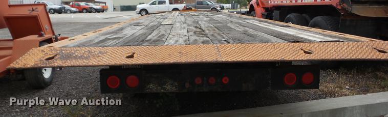 image for item K6383 1993 Landoll 345 tilt deck trailer