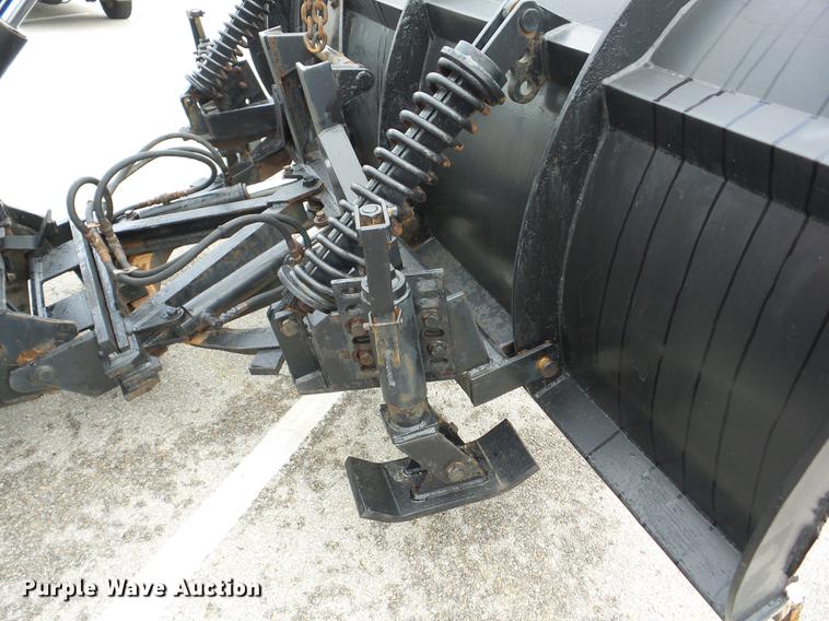 image for item K6384 2003 Sterling LT7500 dump truck