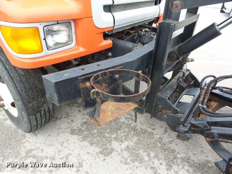 image for item K6384 2003 Sterling LT7500 dump truck