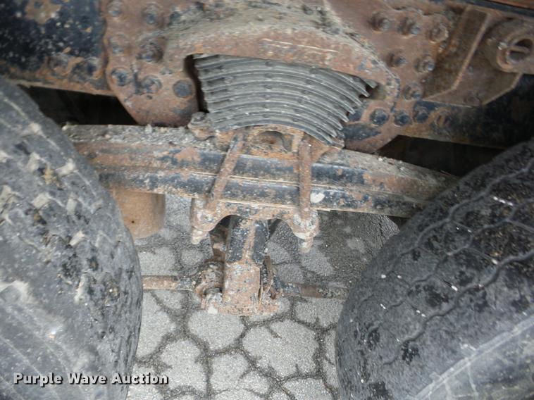 image for item K6384 2003 Sterling LT7500 dump truck