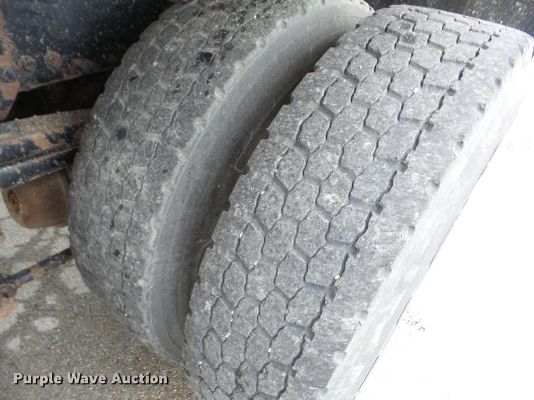 image for item K6384 2003 Sterling LT7500 dump truck