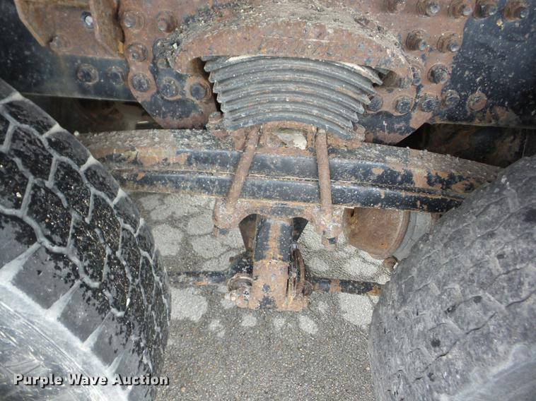 image for item K6384 2003 Sterling LT7500 dump truck