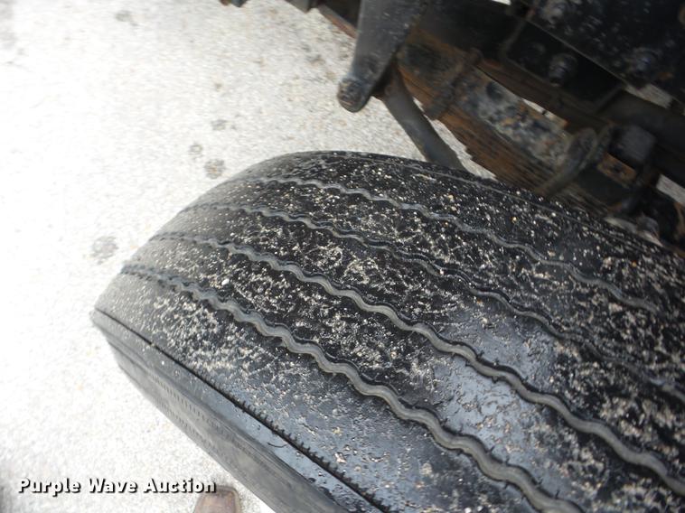 image for item K6384 2003 Sterling LT7500 dump truck