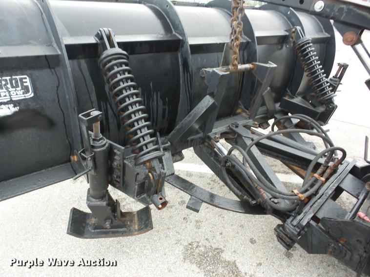 image for item K6384 2003 Sterling LT7500 dump truck