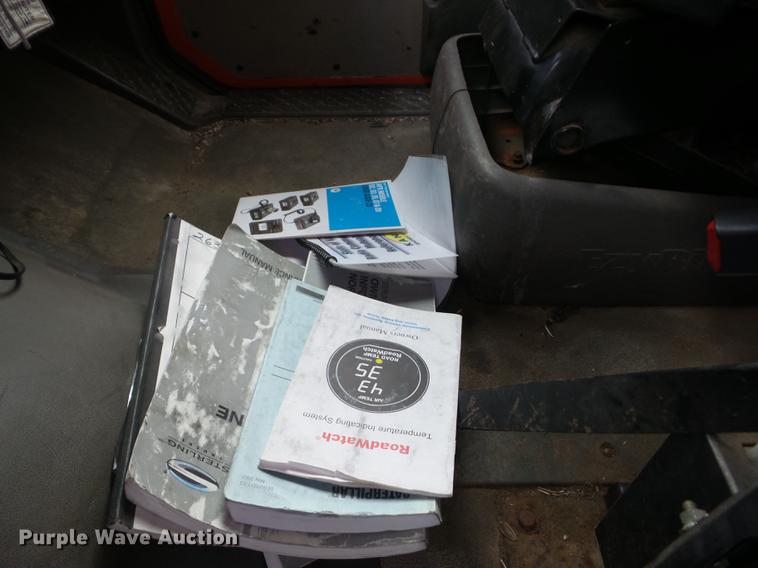 image for item K6384 2003 Sterling LT7500 dump truck