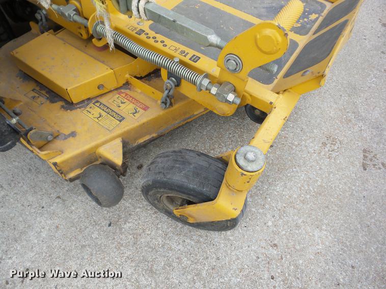 image for item K6389 2008 Hustler FasTrak 928502 lawn mower