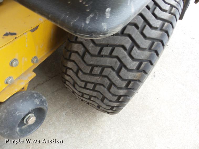 image for item K6389 2008 Hustler FasTrak 928502 lawn mower