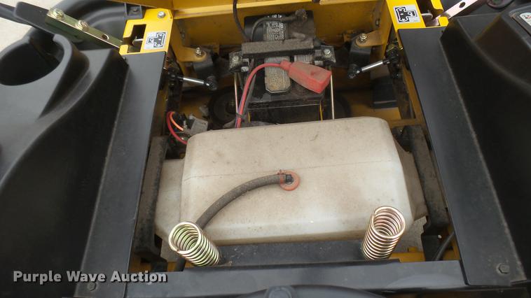 image for item EB9363 Hustler Raptor ZTR lawn mower
