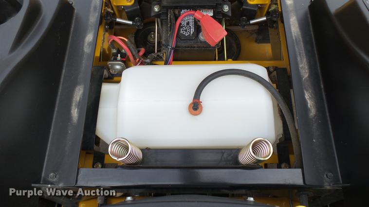 image for item EB9376 Hustler Raptor ZTR lawn mower