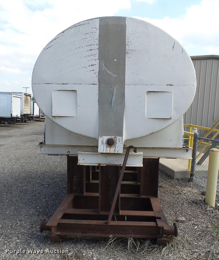 image for item AO9403 Poly gravity tank