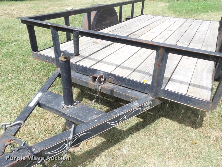 image for item CC9607 2008 Jerr tilt deck trailer