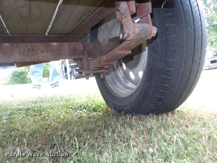 image for item CC9607 2008 Jerr tilt deck trailer