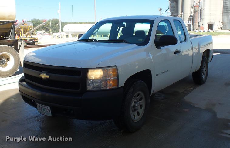 image for item DA0753 2008 Chevrolet Silverado 1500 Ext. Cab pickup truck