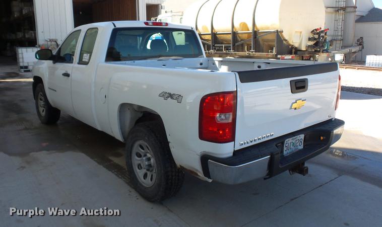 image for item DA0753 2008 Chevrolet Silverado 1500 Ext. Cab pickup truck