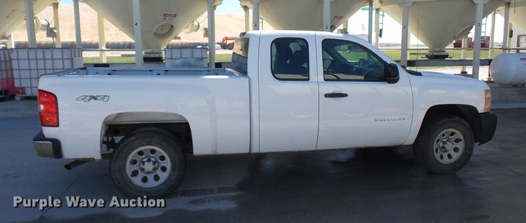 image for item DA0753 2008 Chevrolet Silverado 1500 Ext. Cab pickup truck