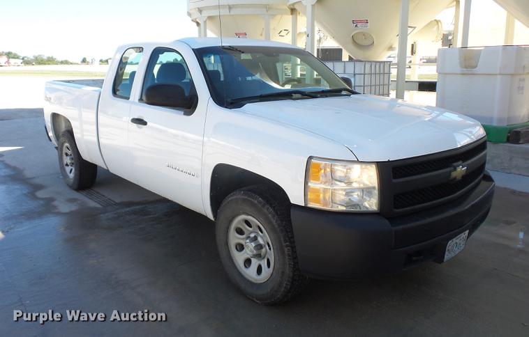 image for item DA0753 2008 Chevrolet Silverado 1500 Ext. Cab pickup truck