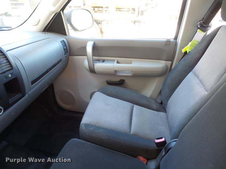 image for item DA0753 2008 Chevrolet Silverado 1500 Ext. Cab pickup truck