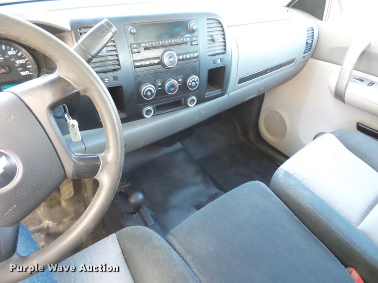 image for item DA0753 2008 Chevrolet Silverado 1500 Ext. Cab pickup truck