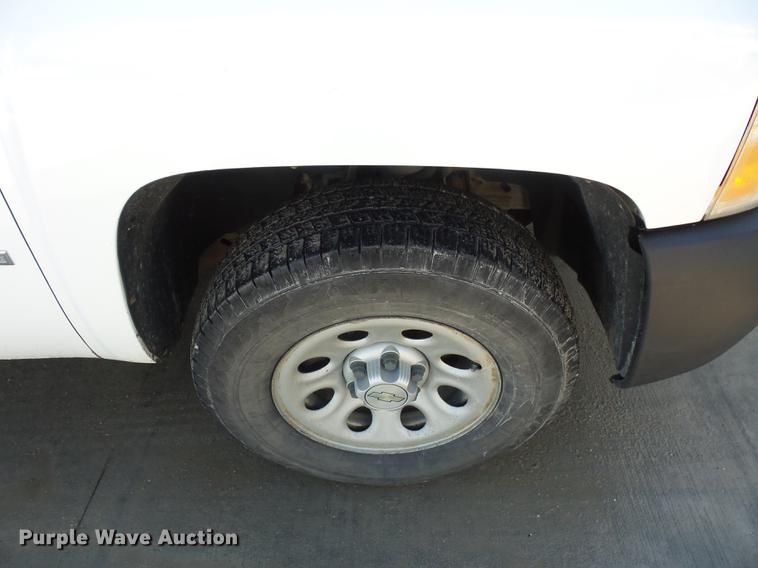 image for item DA0753 2008 Chevrolet Silverado 1500 Ext. Cab pickup truck