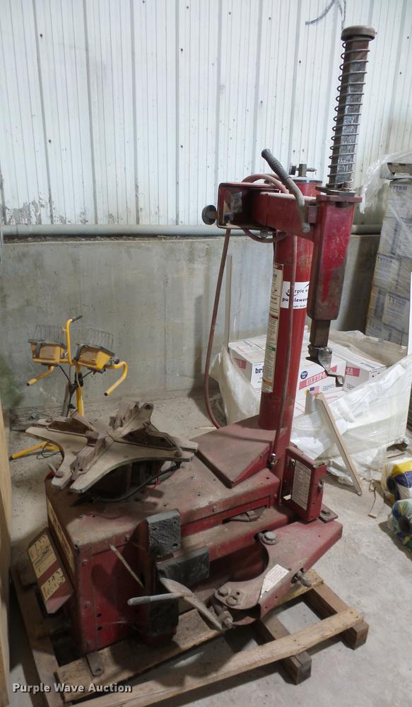 image for item DA0756 Coats 5065AX rim clamp tire machine