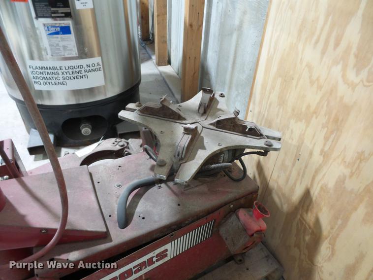 image for item DA0756 Coats 5065AX rim clamp tire machine