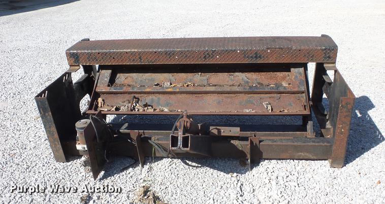 image for item DA0758 End gate lift