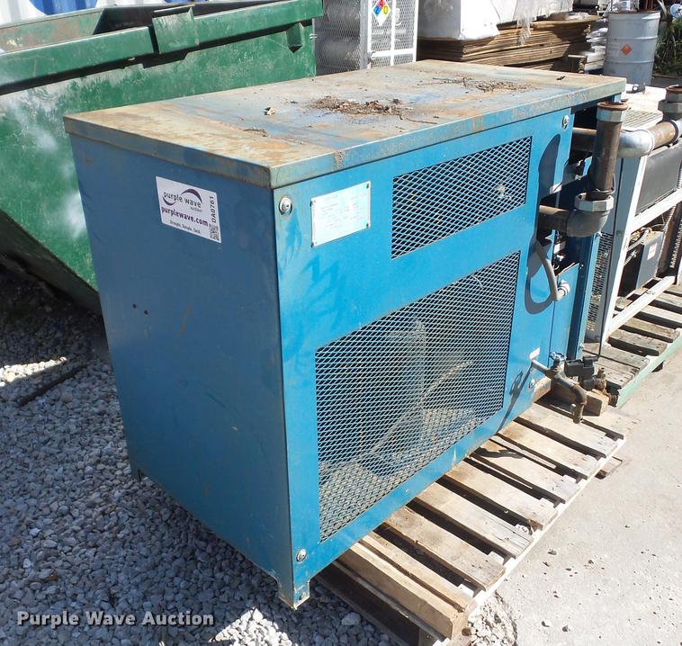 image for item DA0761 Vanair Systems RA500 compressed air dryer
