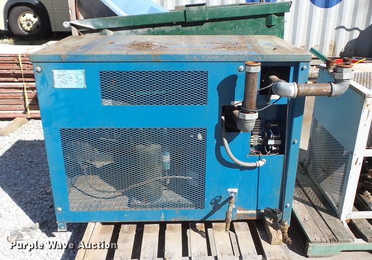 image for item DA0761 Vanair Systems RA500 compressed air dryer