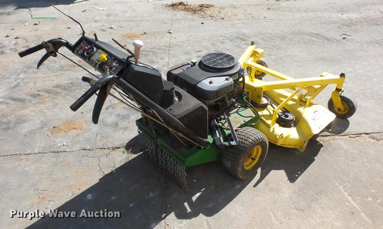 image for item DA0764 John Deere lawn mower