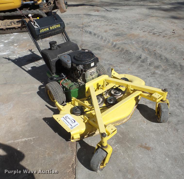 image for item DA0764 John Deere lawn mower
