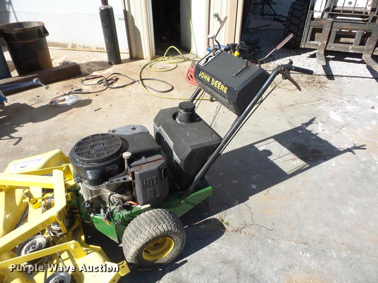 image for item DA0764 John Deere lawn mower