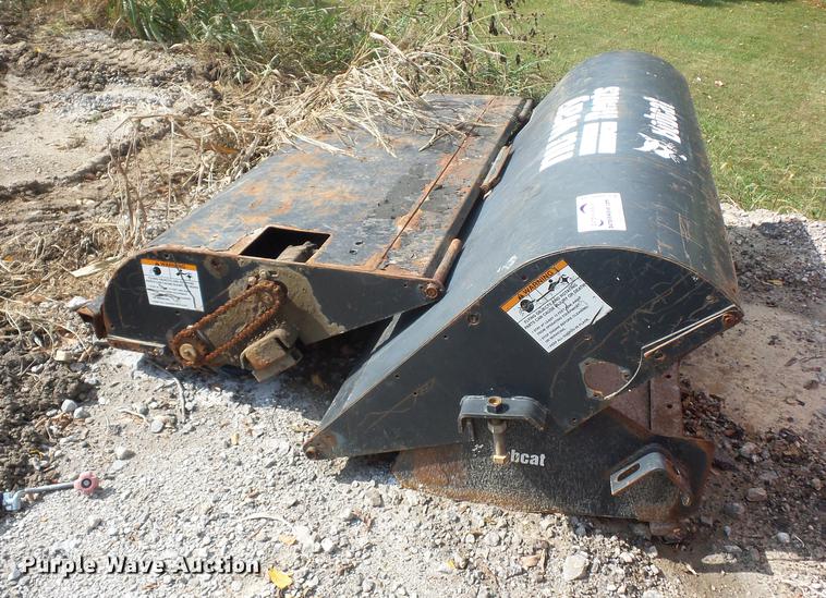 Bobcat broom parts in Sibley, MO Item DA0789 sold Purple Wave