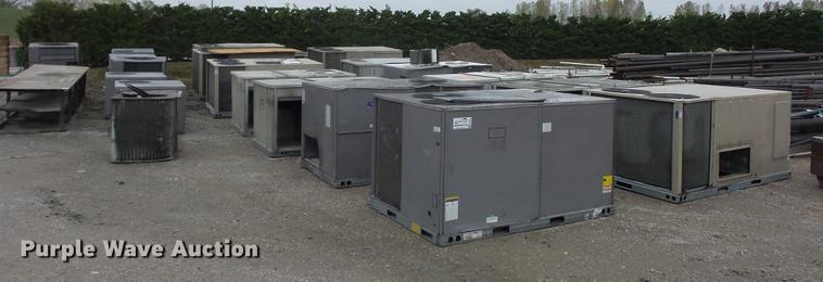 image for item DA0860 Approximately 23 air conditioners