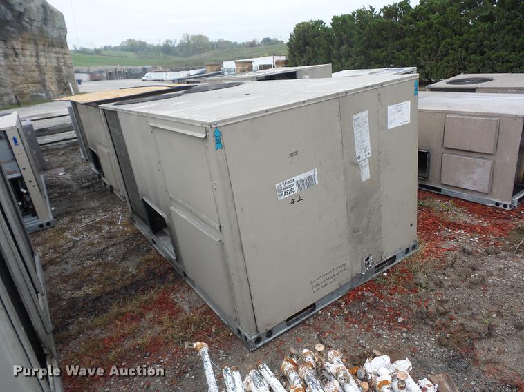 image for item DA0860 Approximately 23 air conditioners