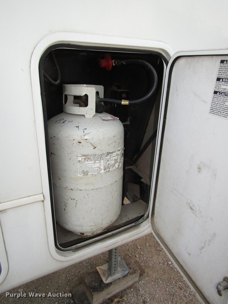 image for item DA3164 2007 Montana 3400RL camper