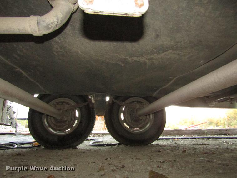 image for item DA3164 2007 Montana 3400RL camper