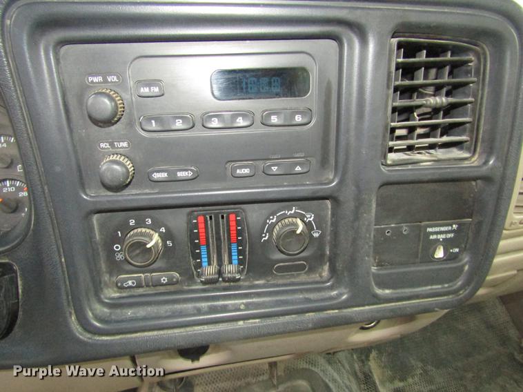 image for item DA3181 2005 Chevrolet Silverado 2500HD pickup truck