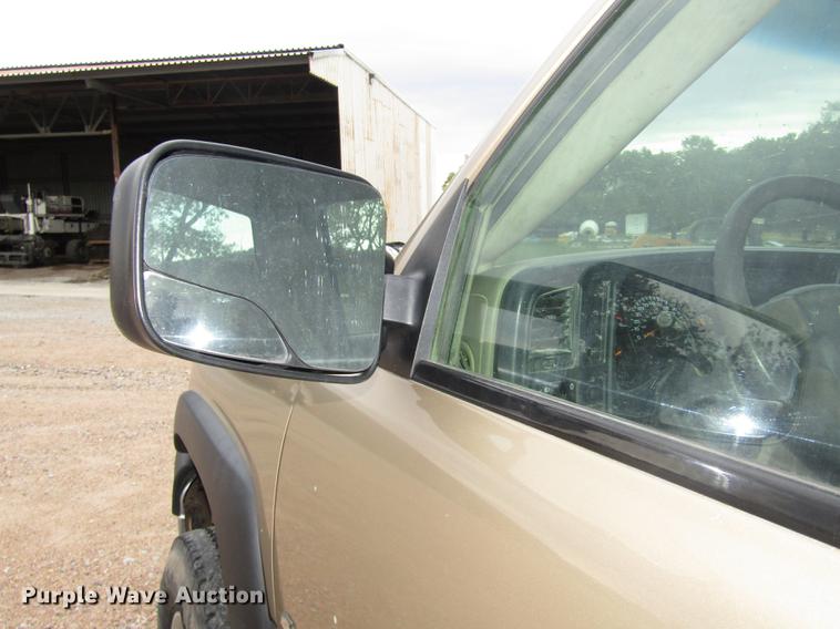 image for item DA3181 2005 Chevrolet Silverado 2500HD pickup truck