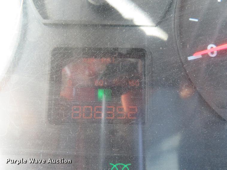 image for item DA5636 2000 Blue Bird TC2000 school bus