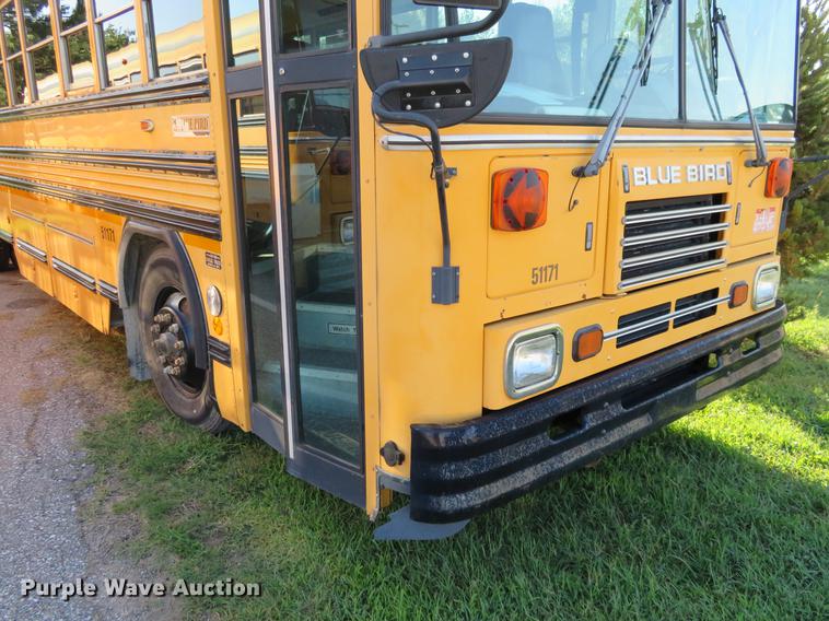 image for item DA5636 2000 Blue Bird TC2000 school bus